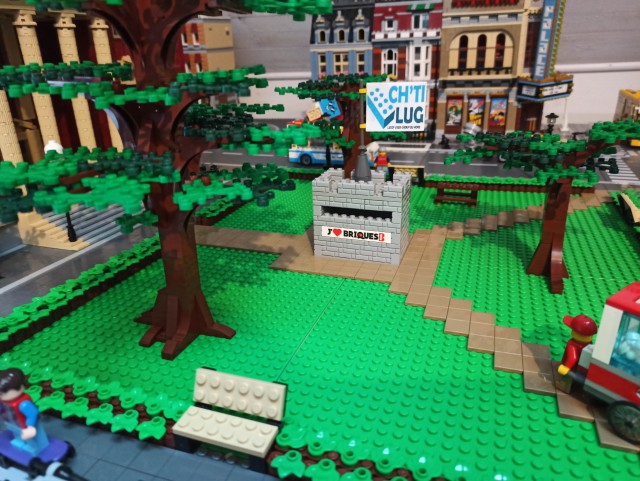 1604243204482-min.jpg (758.59 Kio) Vu 2956 fois Un jour peut être pourrais-je y ajouter "mes briques" expo