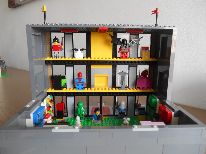 Lego store 3.JPG
