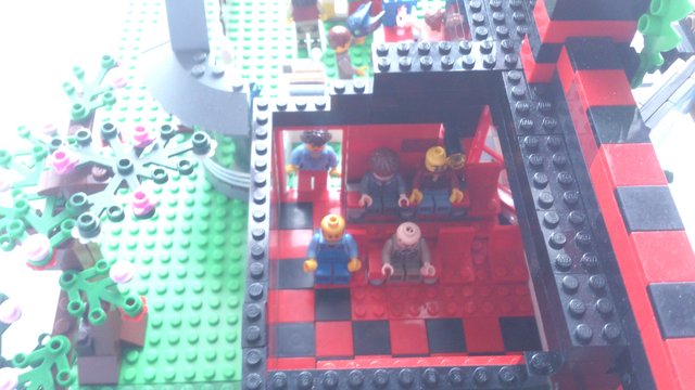 DSC_0609.jpg (436.51 Kio) Vu 3194 fois Le ciné-les sièges