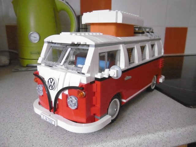 Le combi Volkswagen (Ref. 10220)