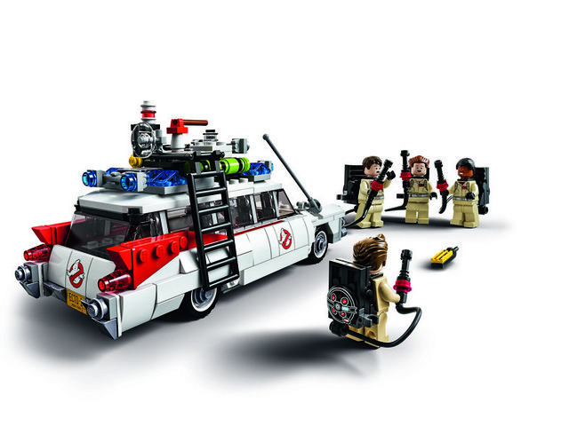 lego-ghostbusters-ecto-1_back.jpg